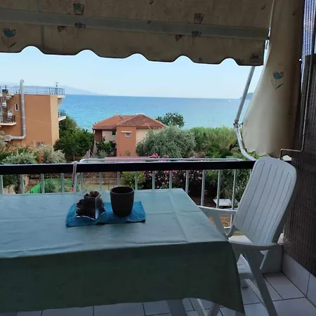 Апартамент Ocean Blue *